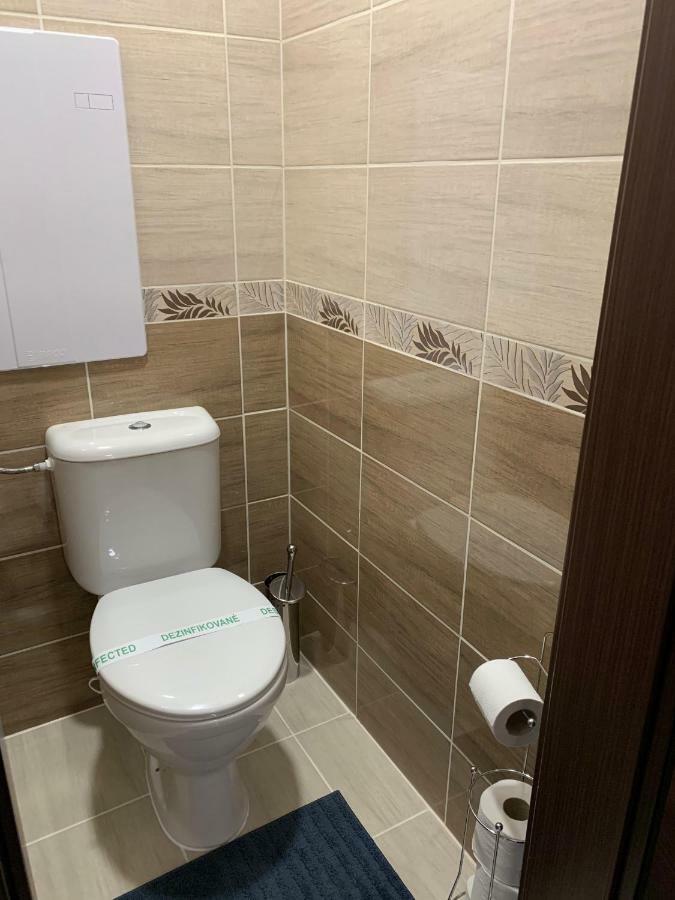 Apartament Tt10 Botanicka Trnava Luaran gambar