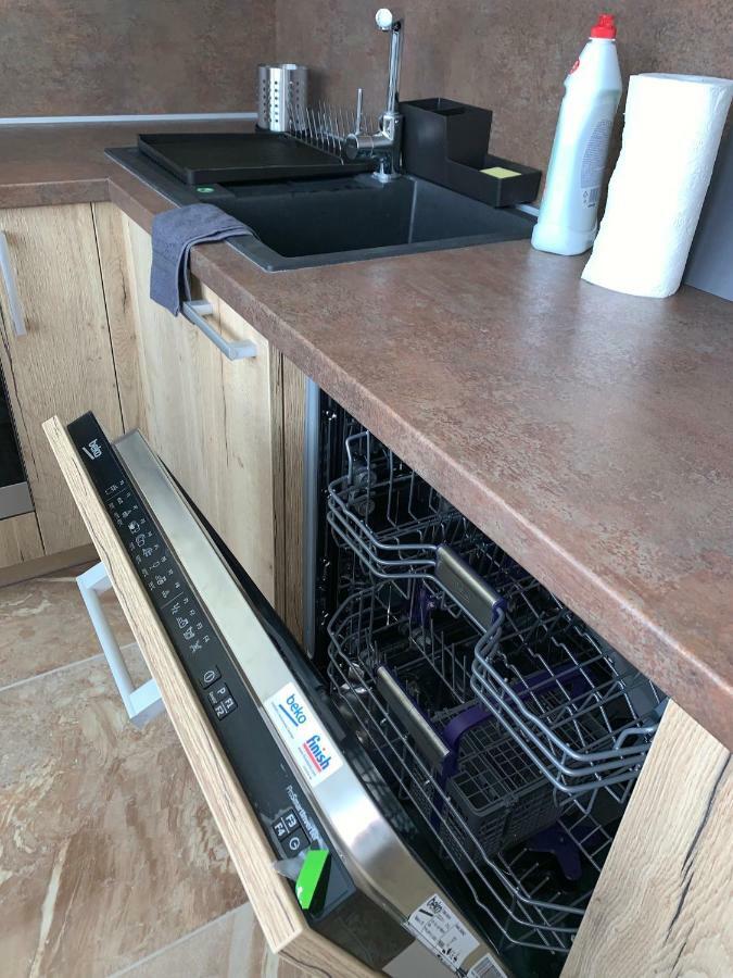Apartament Tt10 Botanicka Trnava Luaran gambar