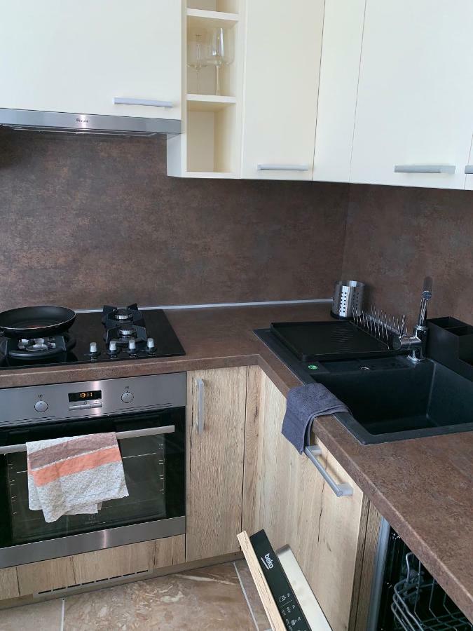 Apartament Tt10 Botanicka Trnava Luaran gambar
